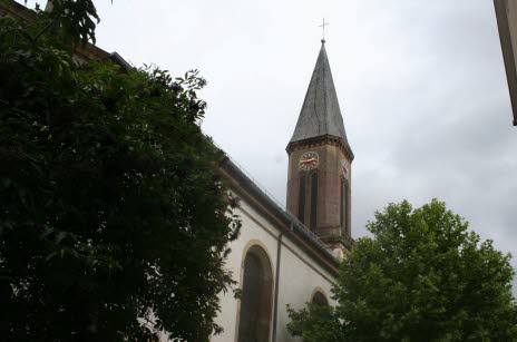 antenne relais caché dans le clocher d'une église à Kintzheim