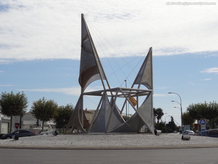 Empuriabrava_entrée_de_la_ville